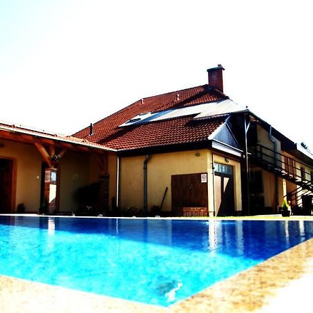 Hotel Patkoszeg Vendeghaz Kaposfo Exterior foto